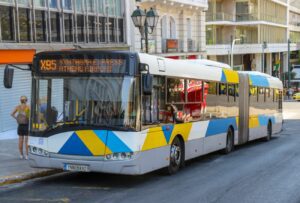 Transporte público en Atenas: cómo moverse por la ciudad sin complicaciones