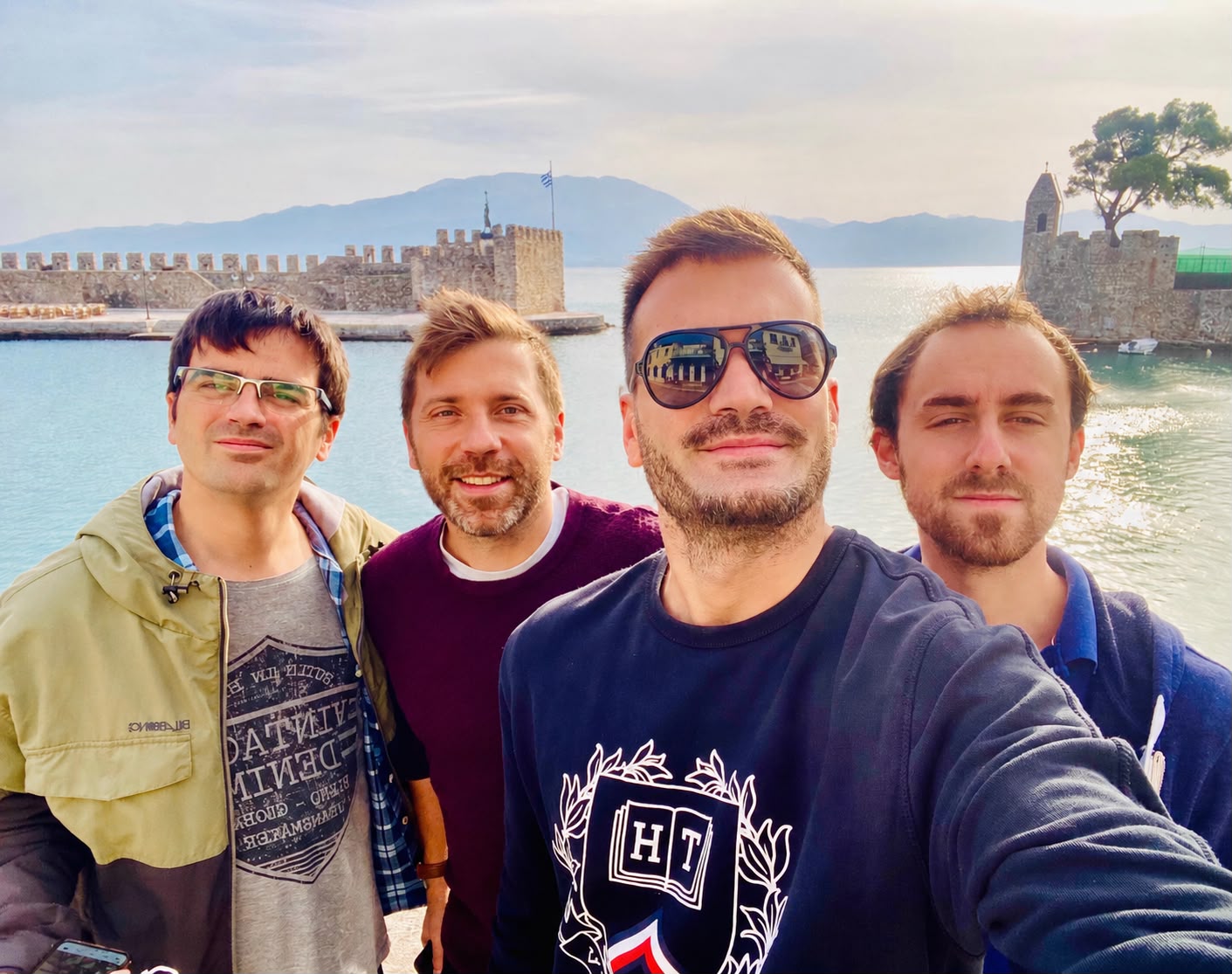 Equipo de Secrets of Greece en Nafpaktos
